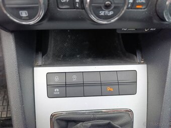 Škoda Octavia combi 2.0tdi - 15