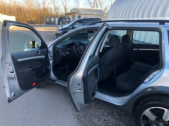 Škoda Octavia SCOUT 4X4 2.0TDI R.V. 2012 Klimatizace - 15