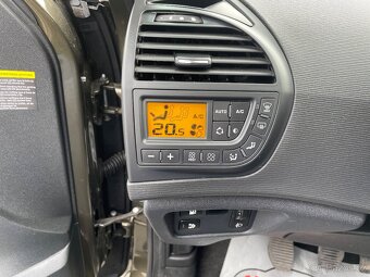 Citroën Grand C4 Picasso, 1,6 88 kW, 7MÍST, SERVISKA - 15