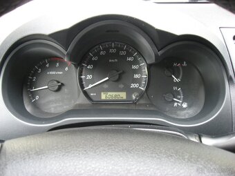Toyota Hilux 2.5D-4D 144PS Double Cab Terra M/T 4x4 - 15