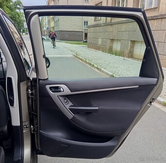 Citroen C4 Picasso 1.6 HDI 80kW - 1. Majitel, 2009 - 15