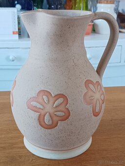 KERAMICKÝ DŽBÁN RUČNĚ DEKOROVANÝ - 15