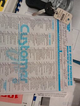 DODGE Durango 5.9 V8 12tis.najeto - 15