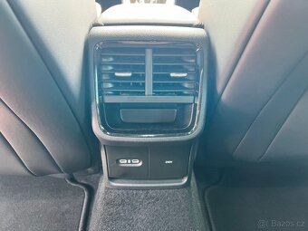Škoda Octavia 4 RS 2.0 TSI 180kW 2022 - 15