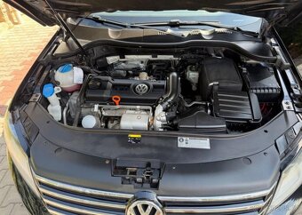 Volkswagen Passat 1,4 TSi automat pravid.servis benzín - 15
