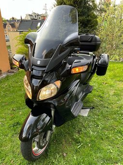 SUZUKI BURGMAN 650 Executive ABS - perfektní stav. - 15