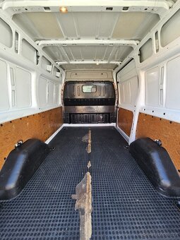 Ford transit 2.2tdci 74kw ČR 2012 - 15