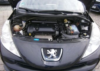 Peugeot 207 1.4i 70kw,klima benzín manuál 70 kw - 15