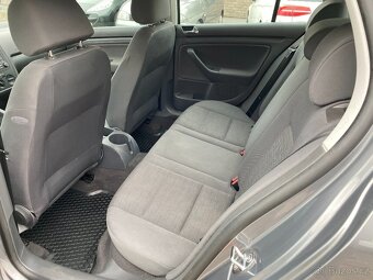 VW Golf 1.4i, r. 2005, naj. 118000 km, klimatizace, nová STK - 15