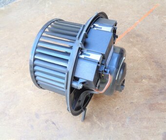 Škoda Superb II 1.8TSI 118kW CDAA barva 1Z1Z náhradní díly - 15