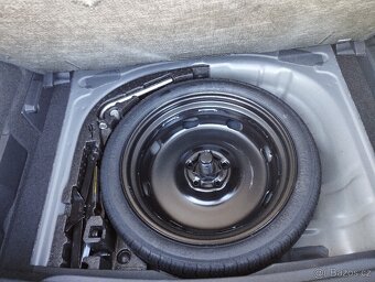 Cupra Formentor 1.5 TSI,sportovní sedadla + výfuk, 34tkm,DPH - 15