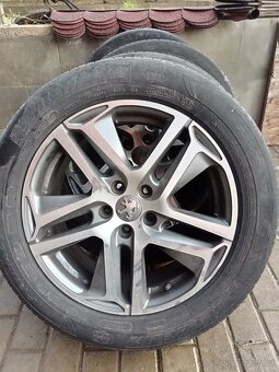 Traveller Allure Long 2,0 BlueHDi 180 SaS EAT8 - 15