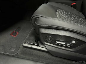 AUDI RSQ8 - 15