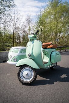 Veterán Piaggio Vespa Scooter VW sidecar (1977) - 15