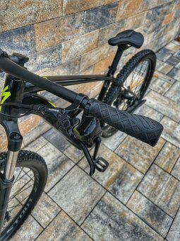 Specialized Turbo Levo HT / L / 29" / 500Wh / 1718 km / - 15