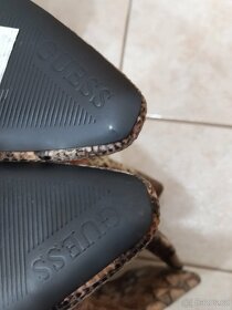 Kozačky na podp. GUESS, hadí vzor, kůže, vel. 37 - 15