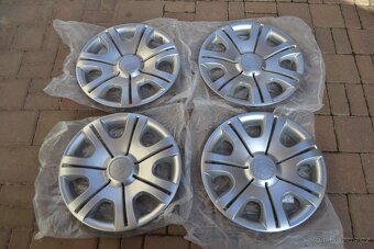 Sada – 4ks NOVÉ kryty kol -poklice ORIGINAL ŠKODA R14. - 15