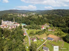 Prodej zasíťované parcely 2393 m2 - 15