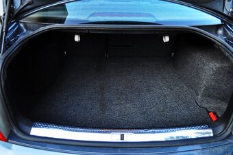 Škoda Superb 1.8T 110 kW (odnímatelné tažné) - 15