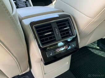 Škoda Superb 3 Combi L&K 2.0 TDI 110 kW/DSG/WEBASTO/Tažné - 15