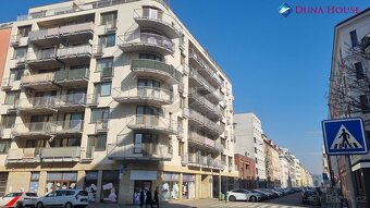 Nebytový prostor - ateliér 52m2 Praha Libeň - 15