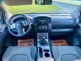 NISSAN NAVARA D40 2.5 dci 140KW UZÁVIERKA - 15
