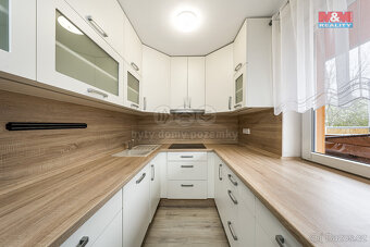 Prodej rodinného domu, 190 m², Nové Dvory - 15