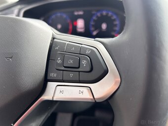Prodám Volkswagen T-Roc 1.5 TSI Style DSG - 15