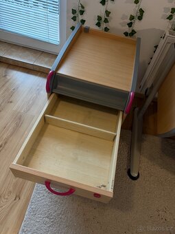 Rostoucí psací stůl - 15