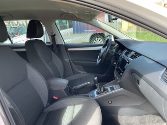 Škoda Octavia 1,6 TDi DPH 1xMaj, ALU, Výhřev - 15