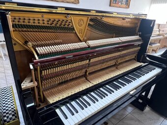 C-Bechstein mod. 8 se zárukou 5 let. Doprava zdarma - 15