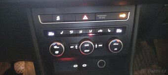 Prodám Seat Ateca 2021 2,0 tdi 110 kw - 15