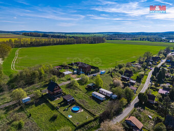 Prodej komerčního pozemku, 587 m², Lipová - 15