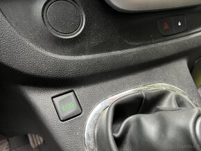 Renault Trafic 1.6CDi 89 kW, 3 místa - 15