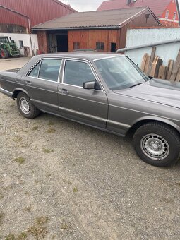 Mercedes Benz W126 380 SE - 15