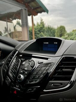 Ford Fiesta |TOP VÝBAVA| 1,5TDCi 2016 - 15
