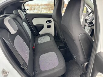 Renault Twingo 1.0i 54kw, 2019,1.MAJITEL,AUTOR.SERVIS,MANUÁL - 15