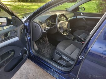 Škoda Octavia 2 1.6 benzín 267t najeto - 15