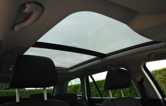 VW GOLF HIGHLINE VARIANT 1.4i TSI 160 koní  rok 8/2010 - 15