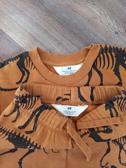 4x Tepláková souprava H&M (vel. 104) - 15