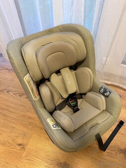 Otocna autosedacka Nuna told Next + baze - 15