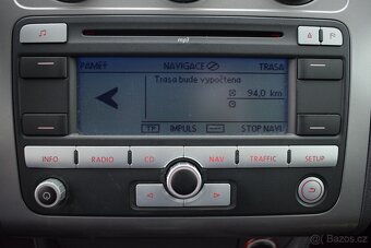 Volkswagen Touran 1,9 TDi UNITED 7MÍST,PR.SERVIS - 15