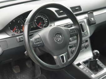 VW Passat B7 2.0 TDi, COMFORTLINE, XENONY, SENZORY, NAVI. - 15