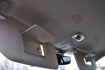 Volvo XC90 D5 AWD MOMENTUM,KAMERA,LED,KŮŽE,EL.TAŽNÉ,ČR,DPH - 15