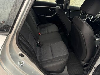 Hyundai i30 combi 1.6 88kW Nové v ČR 5/2026 najeto  93 885km - 15