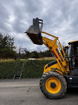 Komatsu WB93S-S - 15