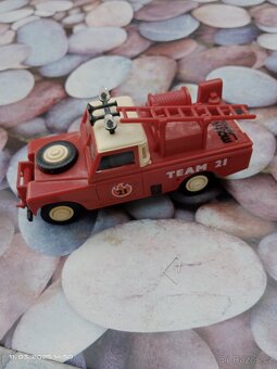 Retro auticka - 15