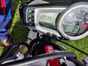 Triumph Street Triple 675 (2007) SUPER CENA - 15