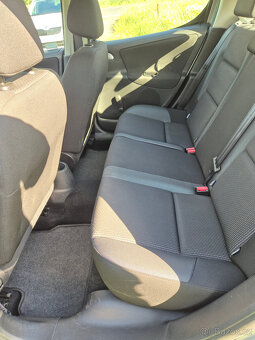 Peugeot 207 1.4i, r.v. 2009 - 15