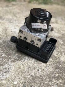 náhradní dily vw golf 4 cena dohodou - 15